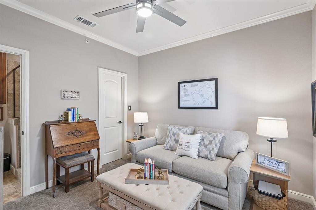 The Lodge Of Granbury - Residential