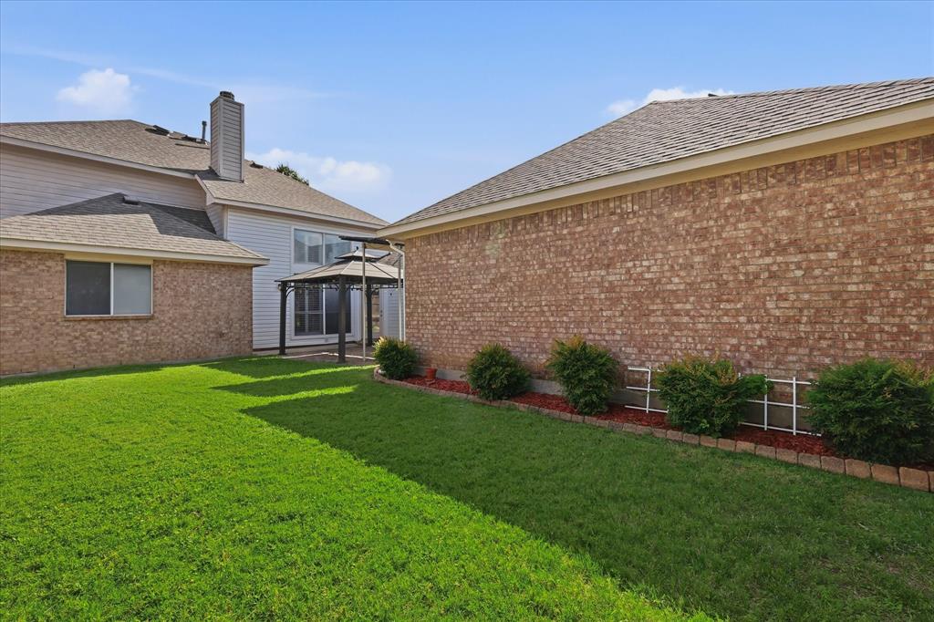 Rosemeade Heights - Residential