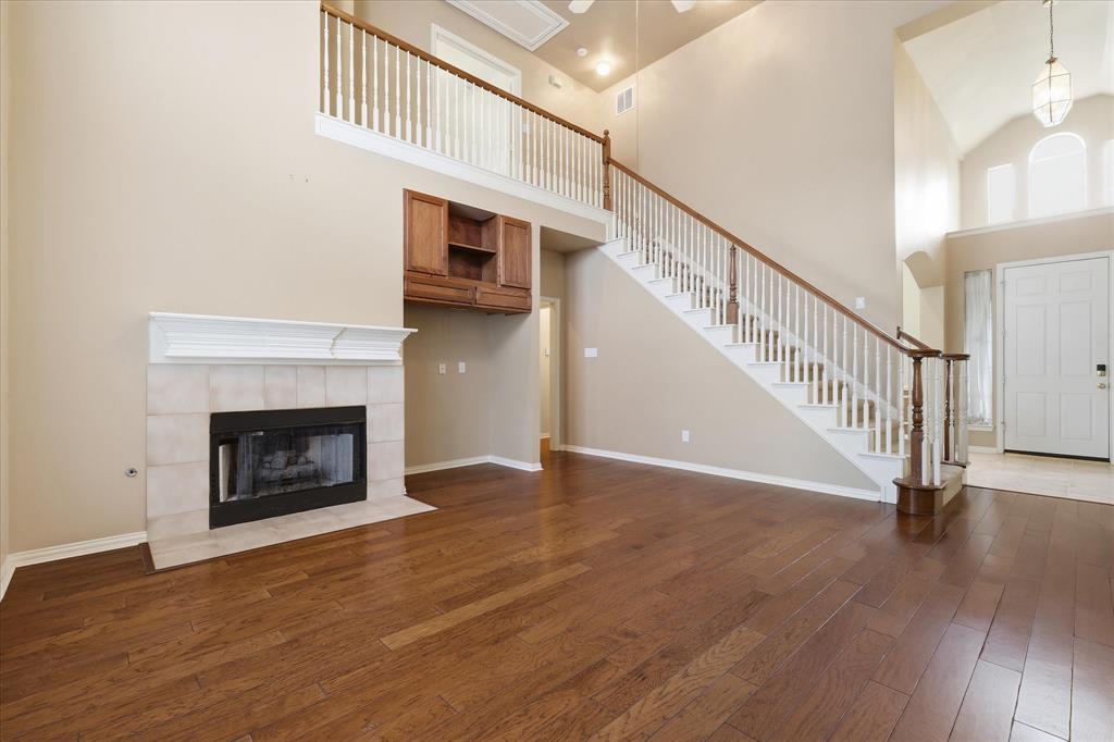 Rosemeade Heights - Residential