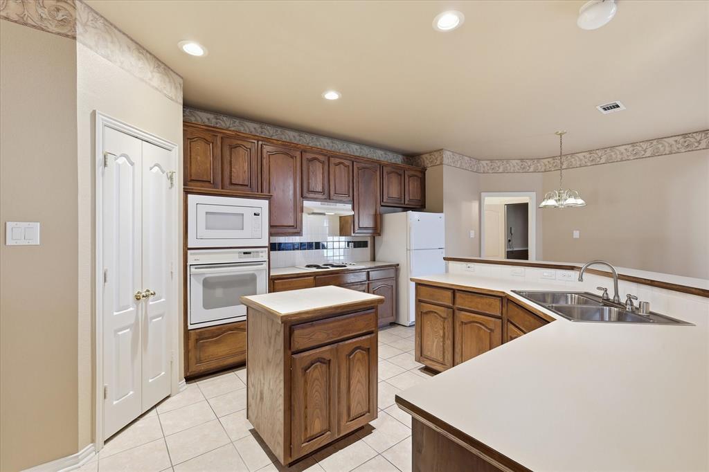 Rosemeade Heights - Residential