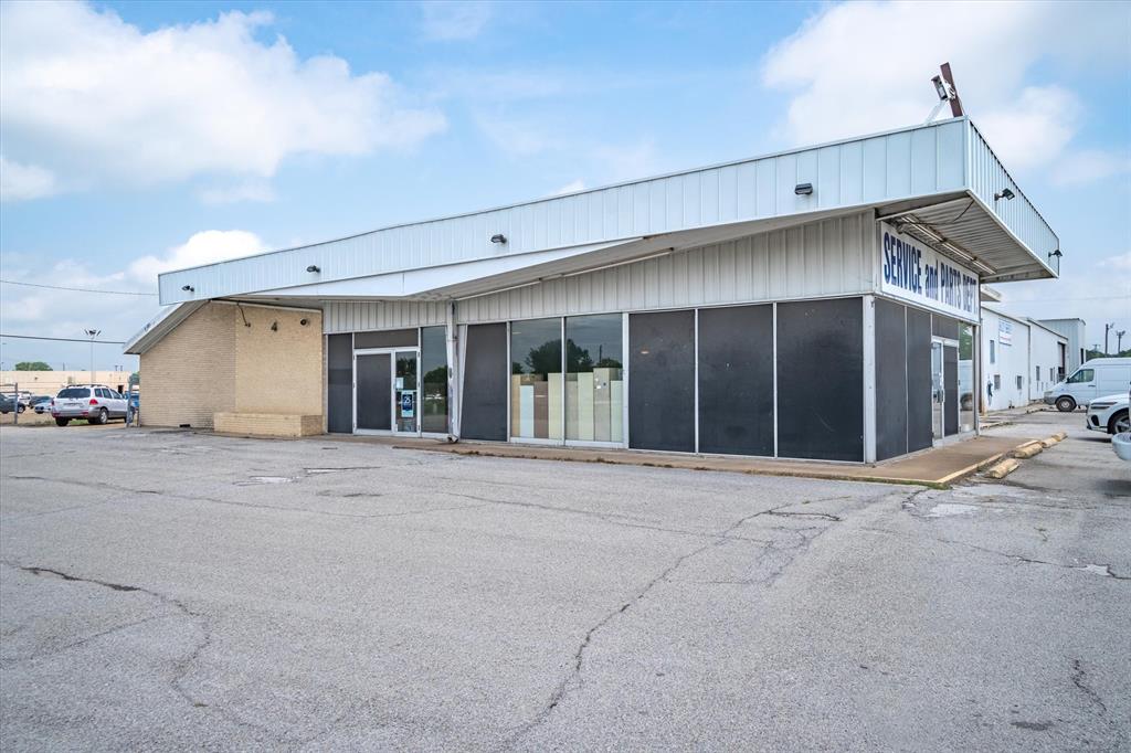 Terrell Rev - Commercial Sale
