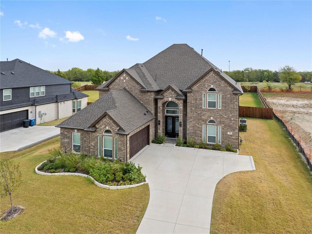 HIDDEN LAKES ESTATES - Residential