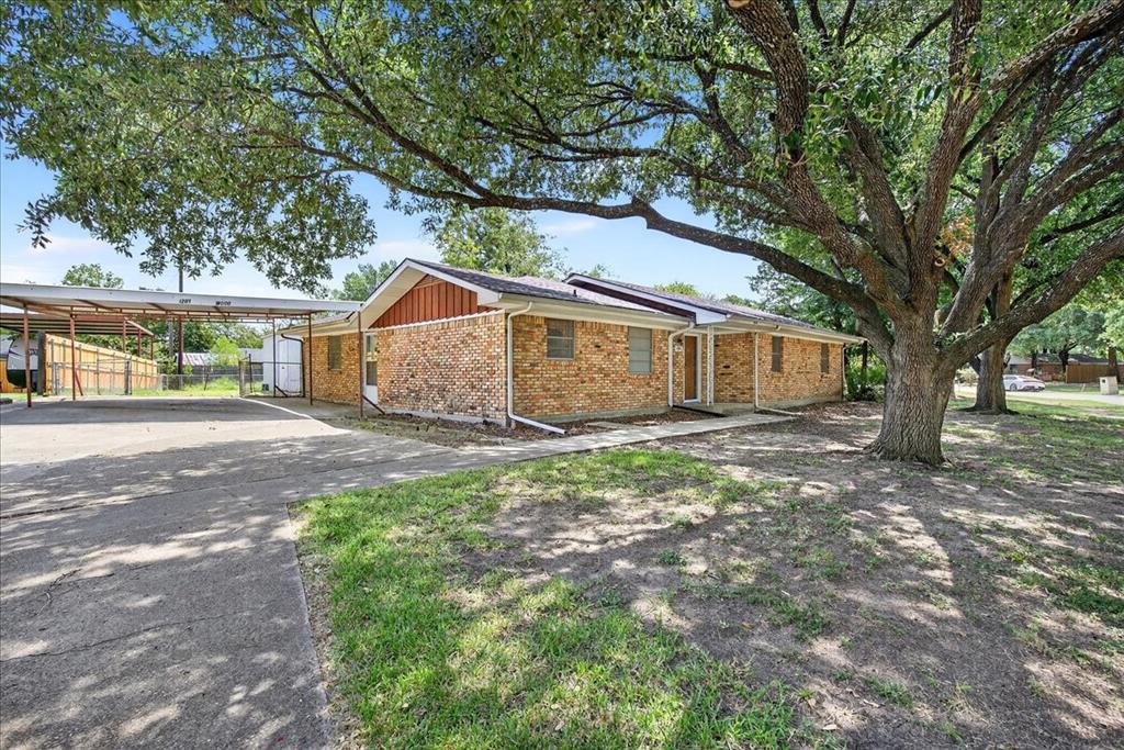 Unique opportunity to own this 3 bedroom, 2 bath home in a well established neighborhood. This home has 2 living areas, Enclosed 2 car garage, covered carport, and a 10x18 metal shop for storage. Great Home for a first time home buyer.