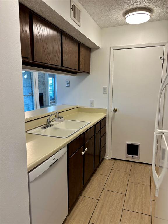 Creekbend Condo - Residential