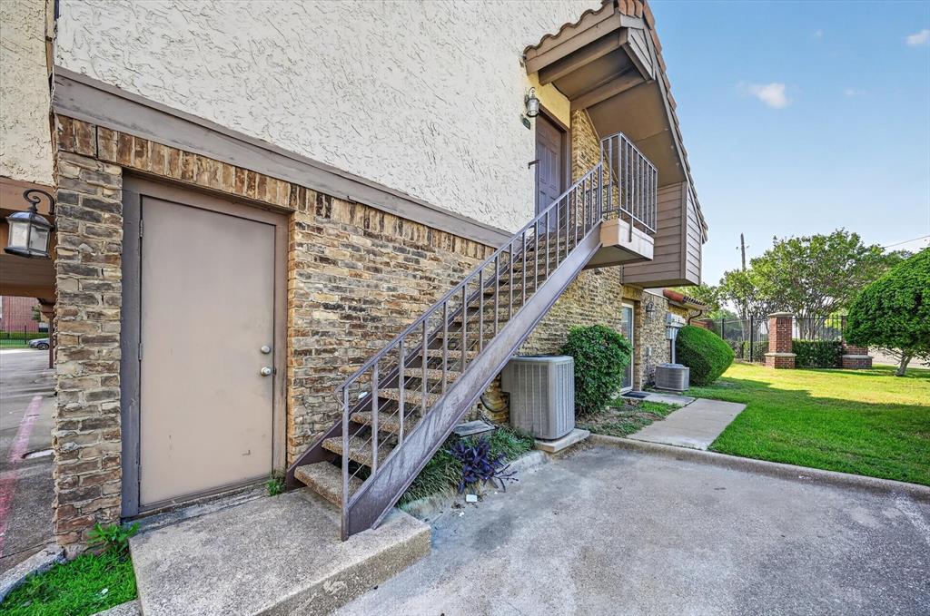 Richardson Crossroads Ph 01 & 02 - Residential