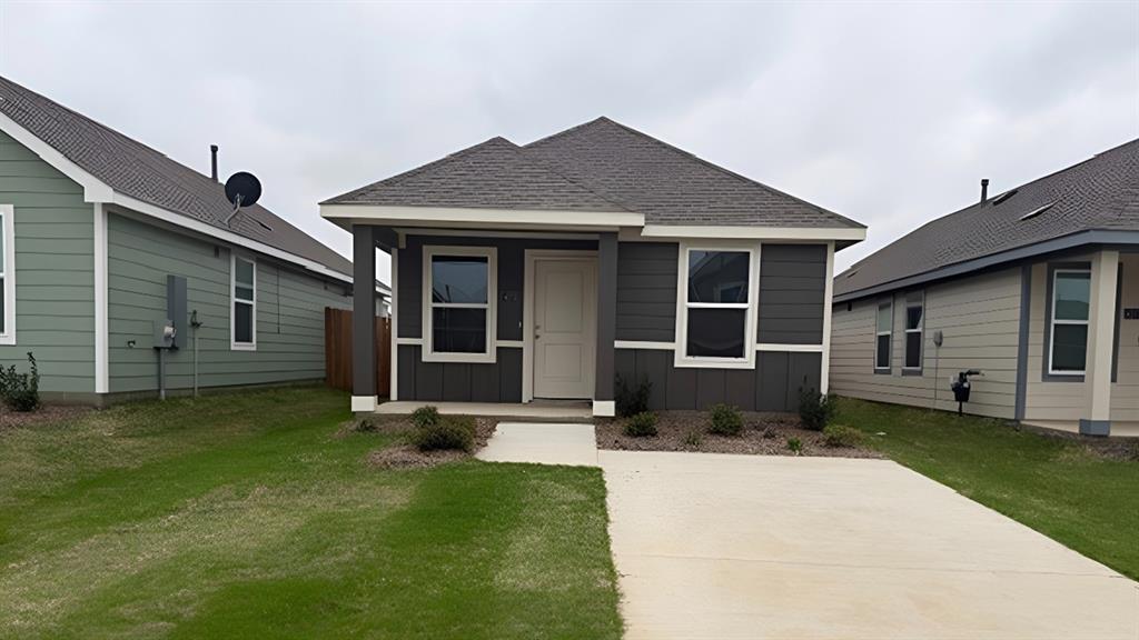 New! Super cute! Two Bedroom, two full baths with open floor plan. New COTTAGE SERIES plans in Crandall. Whether you're looking for a cozy home or something a bit more spacious, our designs are crafted to suit a variety of needs. Each home features open concept living areas, modern kitchens with stainless steel appliances, and luxurious primary suites that offer comfort and privacy.
Cartwright Mays offers a peaceful, suburban lifestyle with easy access to major highways, making it a short commute to nearby cities like Dallas and Forney. Forney, just a short drive away, is known for its small-town charm, excellent schools, and family-friendly atmosphere. The community offers a variety of shopping, dining, and recreational options, so you can enjoy a relaxed lifestyle while still having plenty of activities nearby. Whether you're enjoying local parks, exploring historical sites, or visiting family-owned shops, Forney provides a welcoming environment for all. This is an exciting opportunity you won’t want to miss!