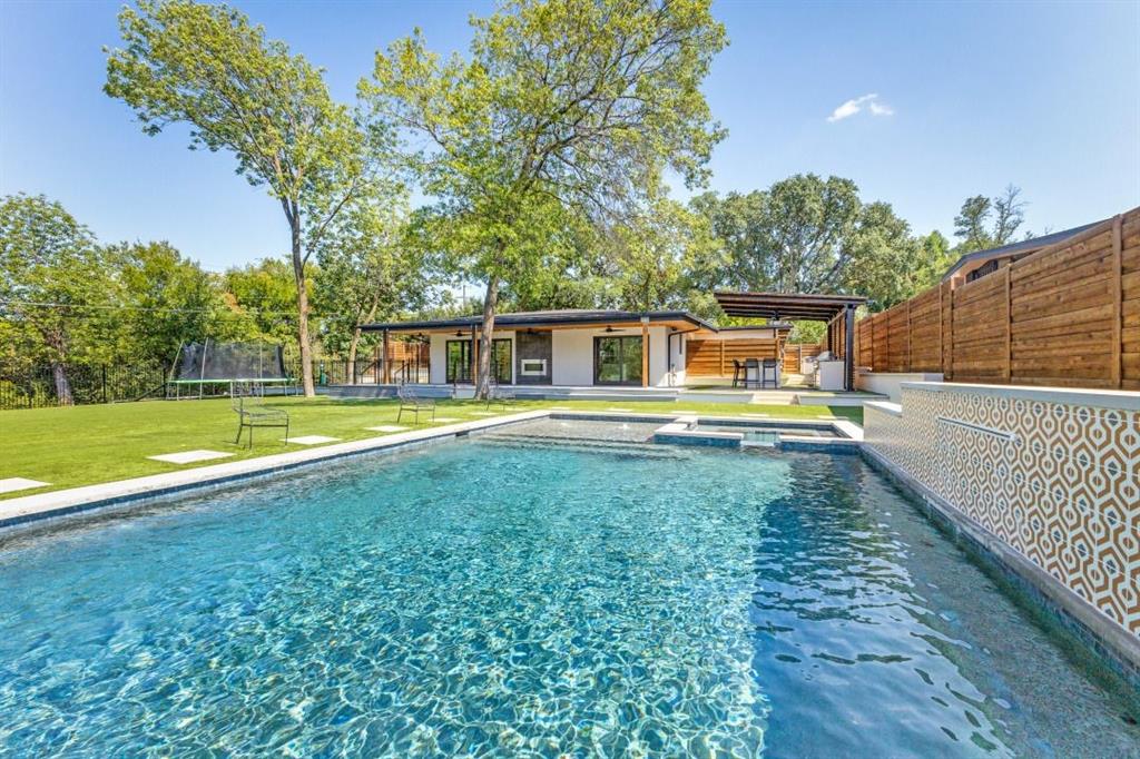 Lake Highlands Estates - Residential
