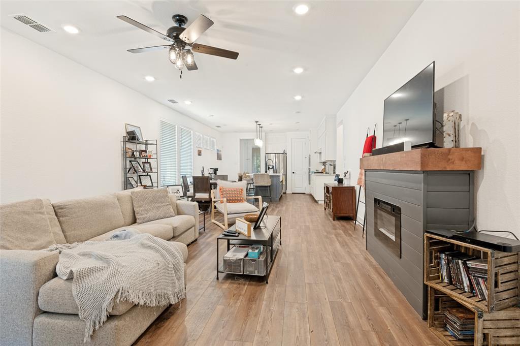 Pecan Square Ph 1c - Residential