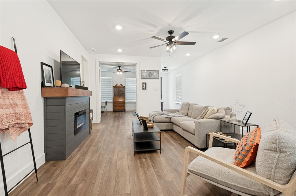 Pecan Square Ph 1c - Residential