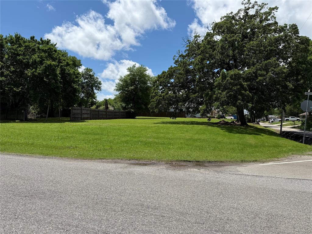 Inglish Estate Add - Land
