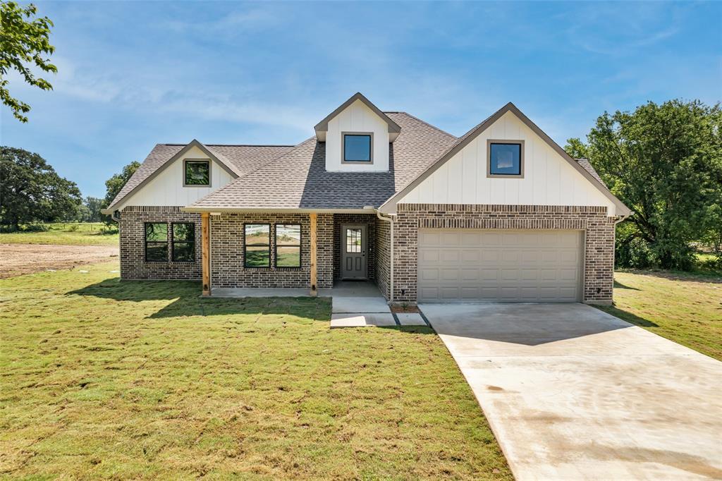 HIDDEN OAKS ESTATES - Residential
