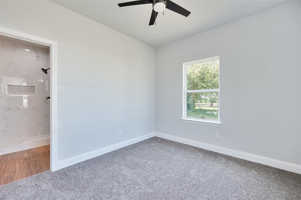 HIDDEN OAKS ESTATES - Residential