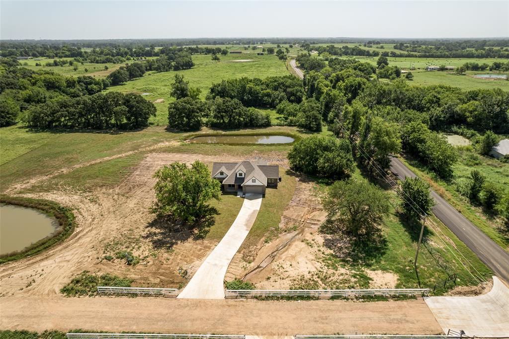 HIDDEN OAKS ESTATES - Residential