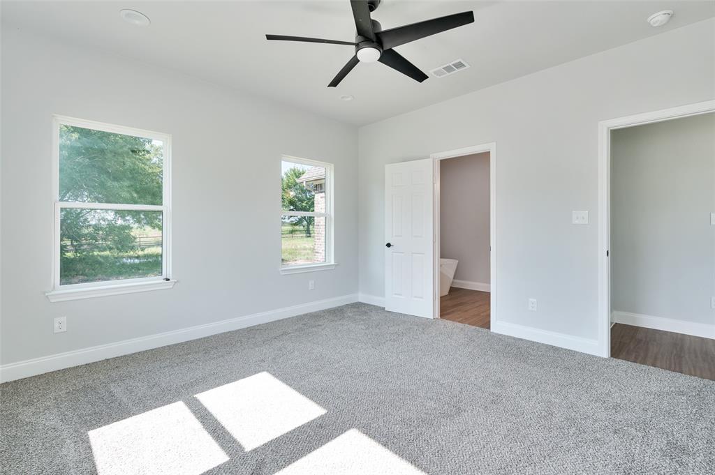 HIDDEN OAKS ESTATES - Residential
