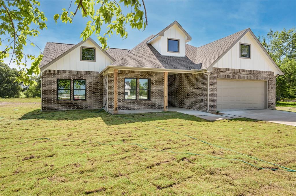 HIDDEN OAKS ESTATES - Residential
