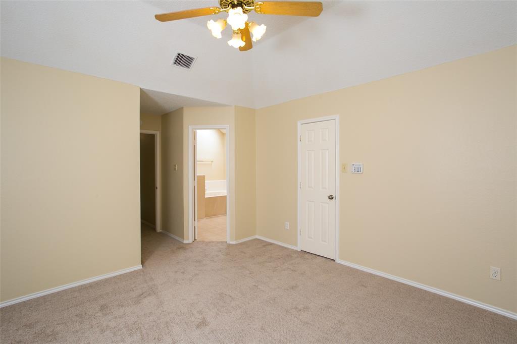 Villages Of Coppell Ph 01 - Residential Lease