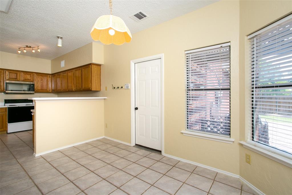 Villages Of Coppell Ph 01 - Residential Lease