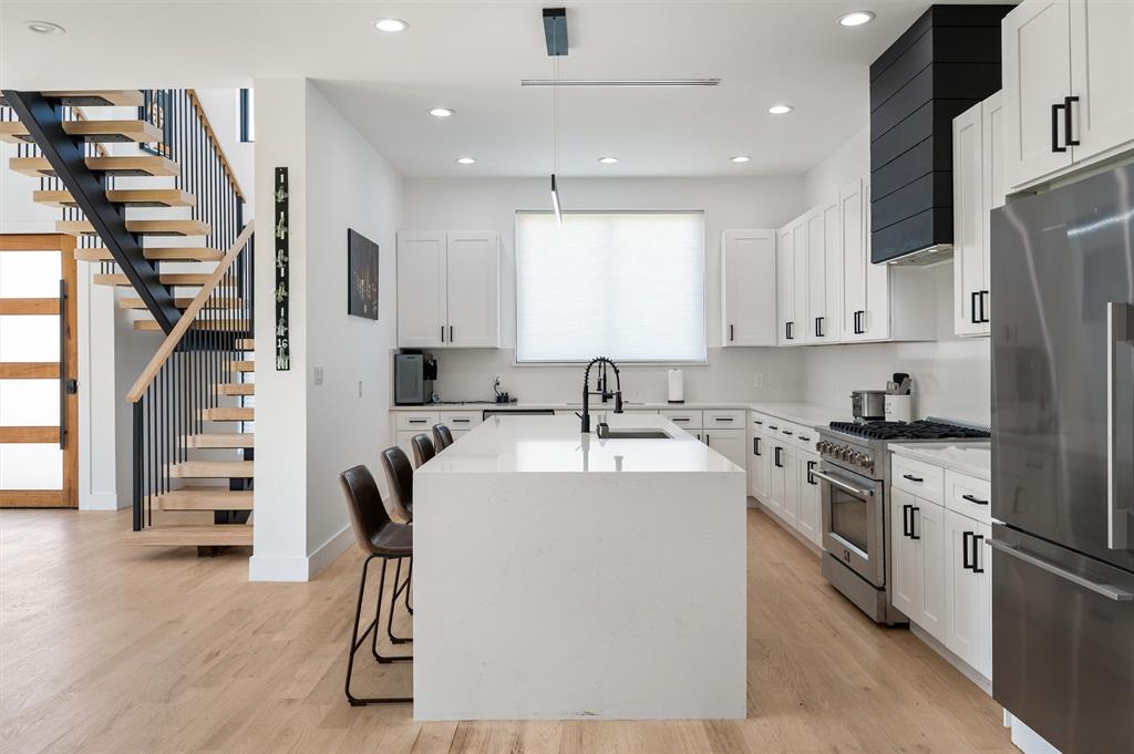 Lockheed Hills - Residential