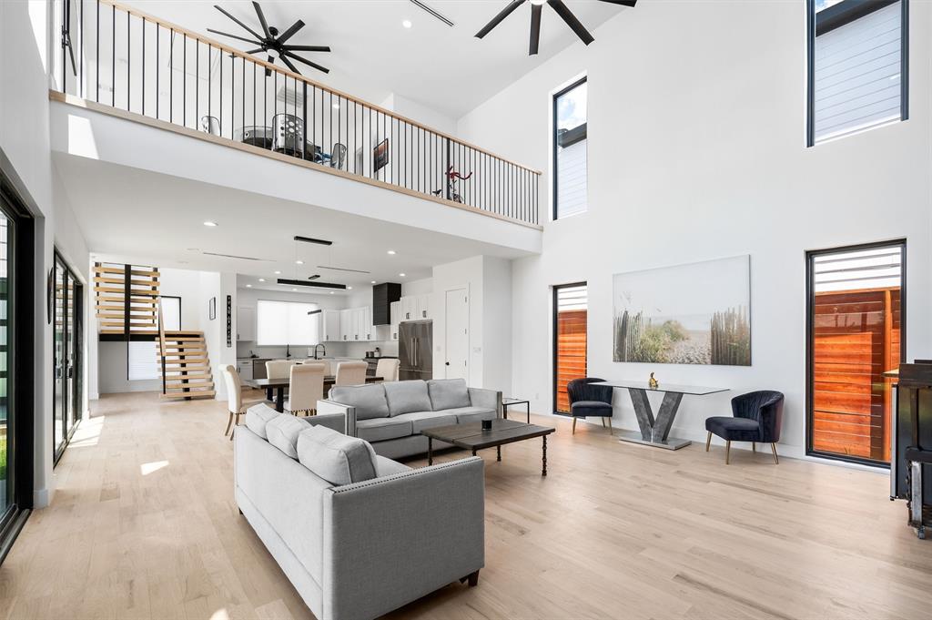 Lockheed Hills - Residential