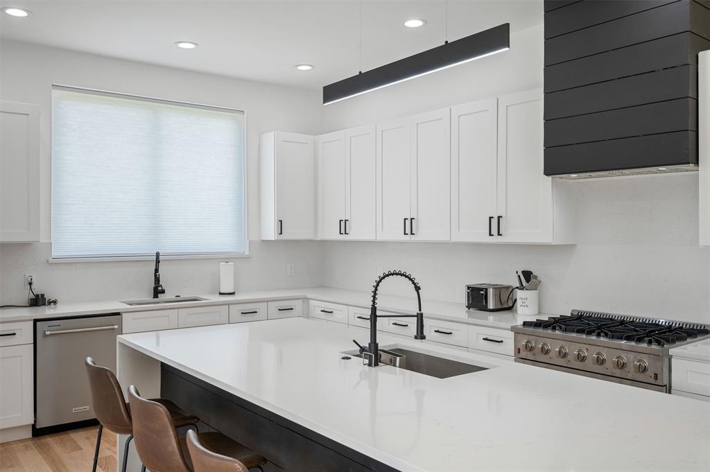 Lockheed Hills - Residential
