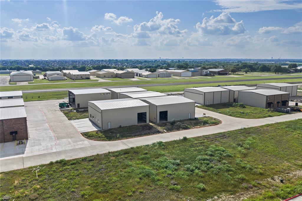 Aero Country East Add - Commercial Sale