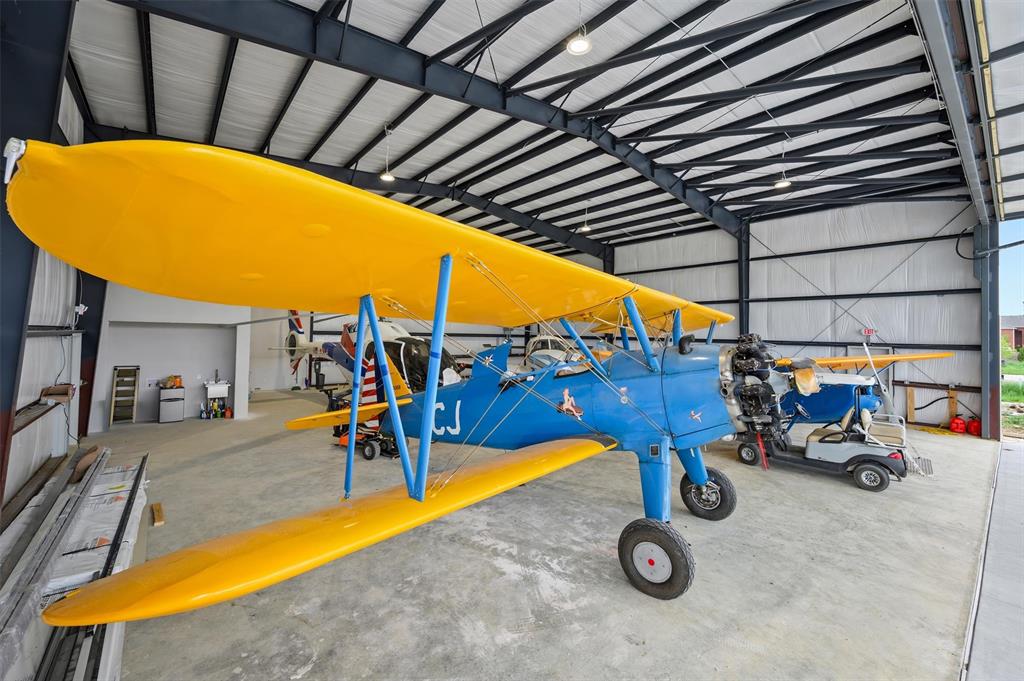 Aero Country East Add - Commercial Sale