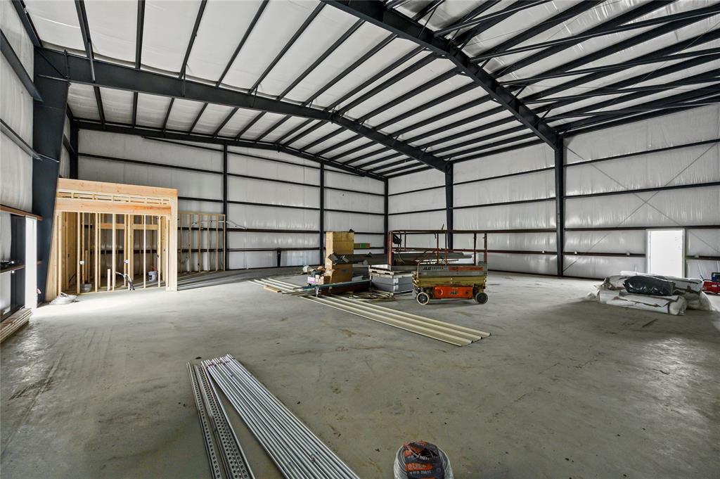 Aero Country East Add - Commercial Sale