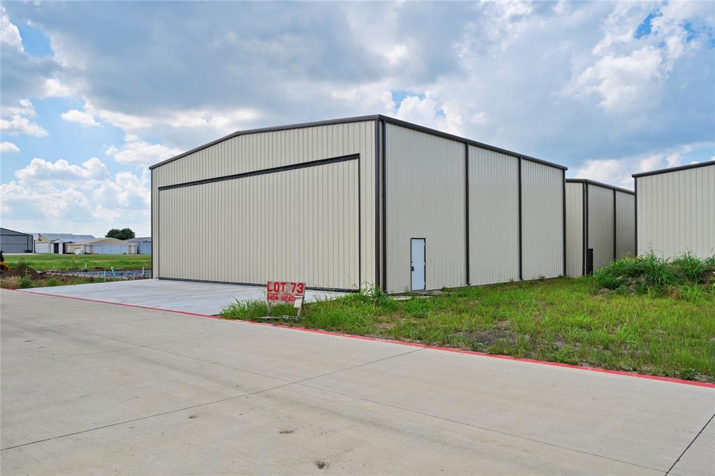 Aero Country East Add - Commercial Sale