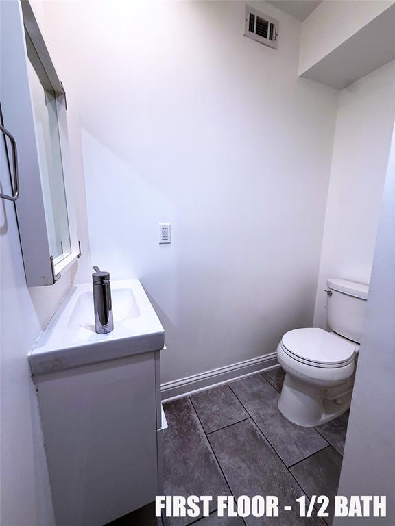 Claymore Park Condos - Residential