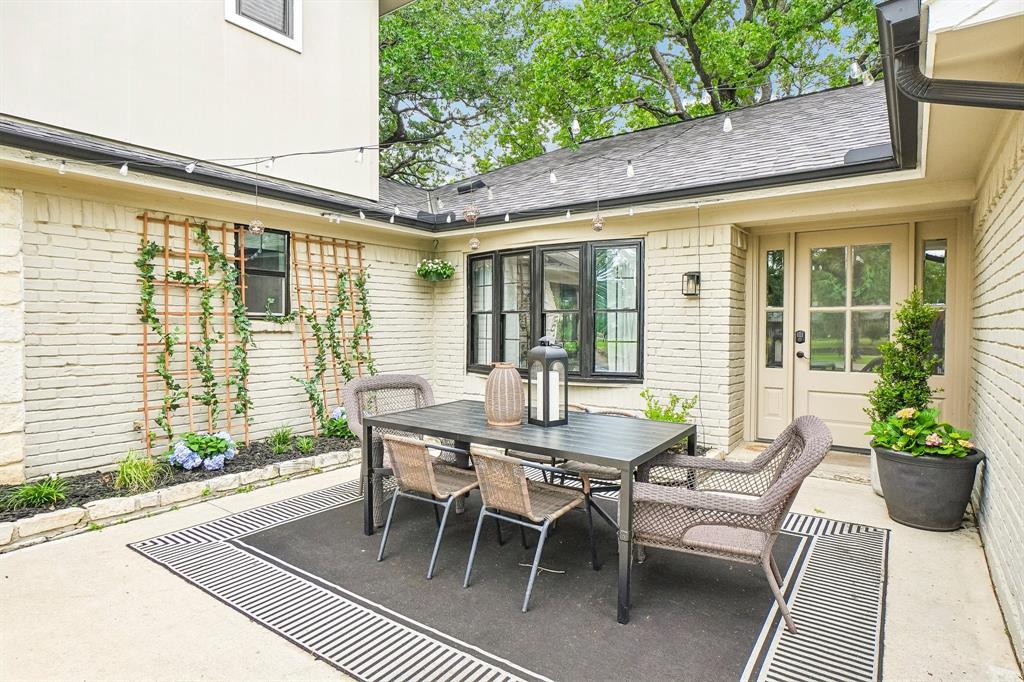 Timberknoll Estates - Residential