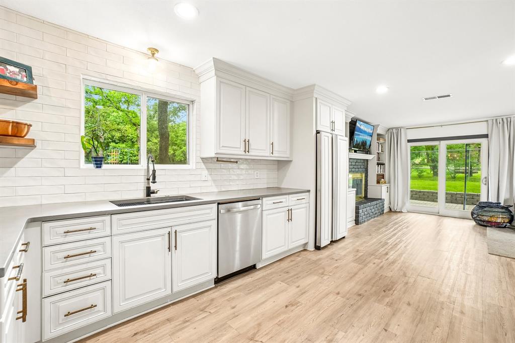 Timberknoll Estates - Residential