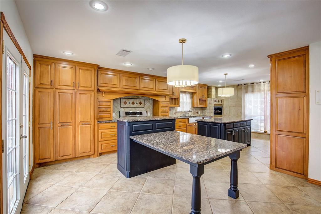 Shorewood Hills Add - Residential Lease