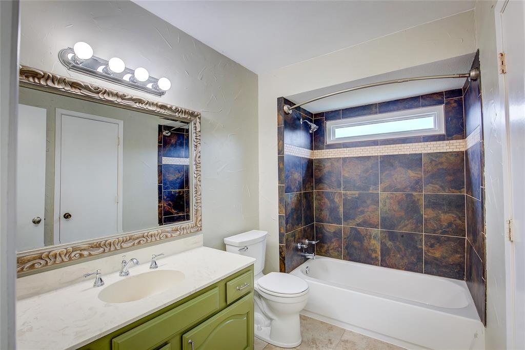 Shorewood Hills Add - Residential Lease