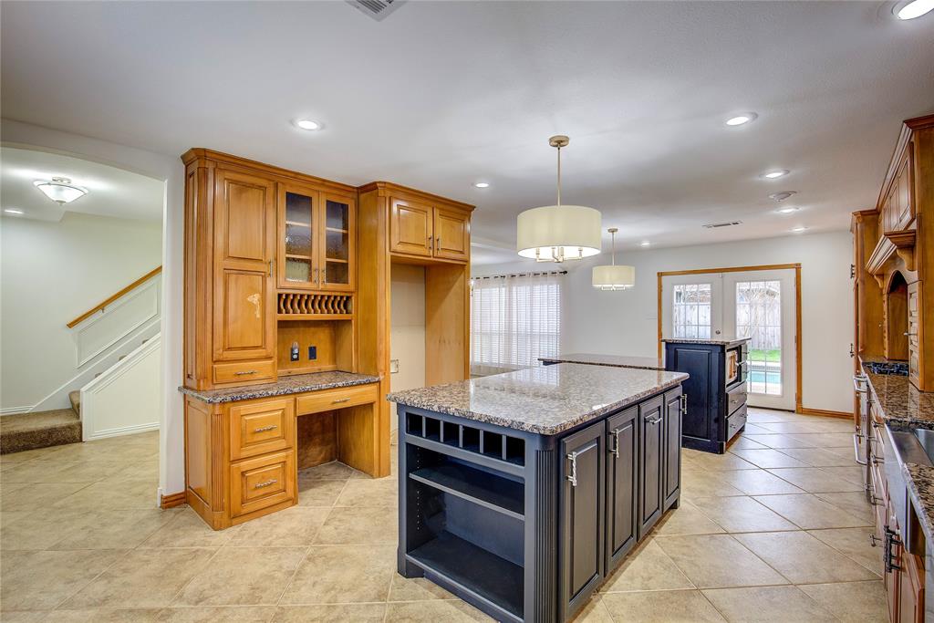 Shorewood Hills Add - Residential Lease
