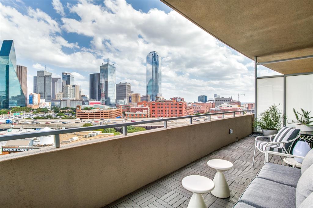 The House Condos - Residential