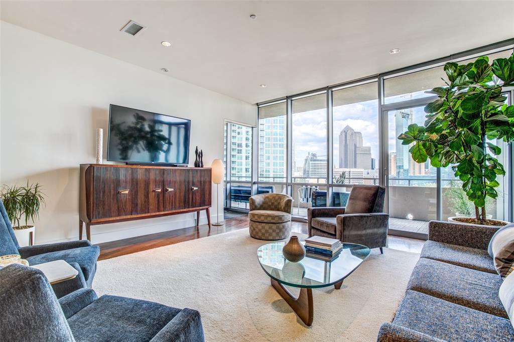 The House Condos - Residential