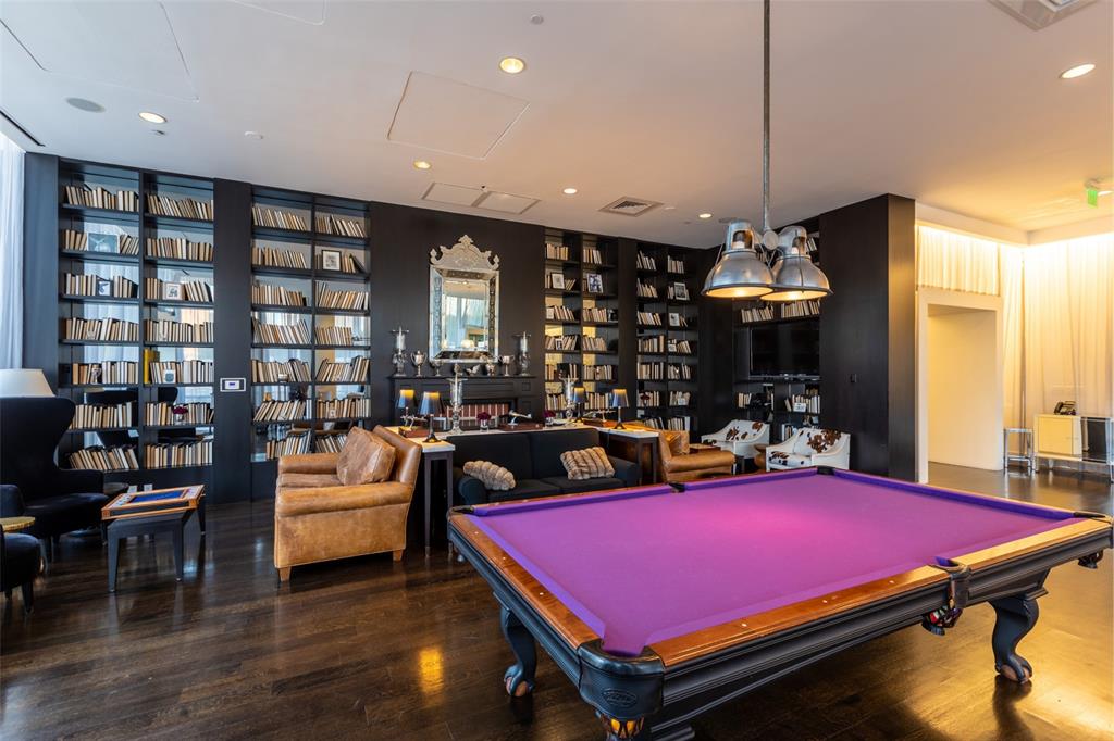 The House Condos - Residential