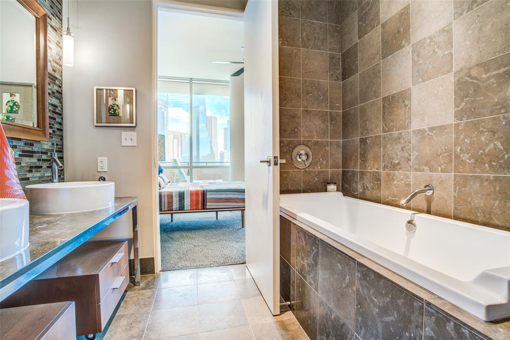 The House Condos - Residential