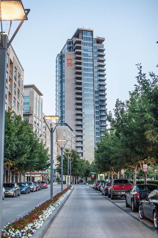 The House Condos - Residential
