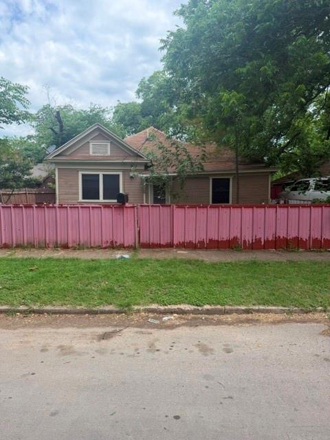 Dallas Land & Loan 02 - Residential