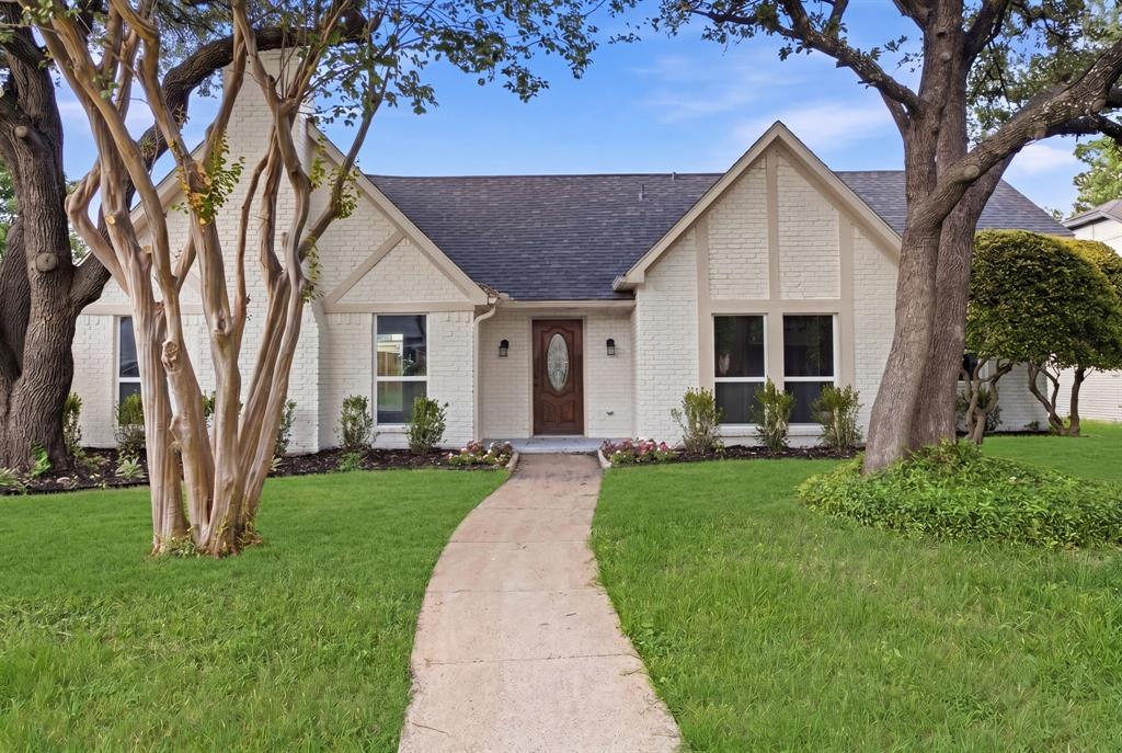 Welcome to this stunning recently remodeled home in the desirable Jackson Meadows community, perfectly situated on a corner lot within Richardson ISD. From the moment you walk in, you’ll be impressed by the soaring ceilings and beautiful formal living space centered around a cozy wood-burning fireplace, creating a warm and inviting first impression.
The heart of the home is the beautifully updated kitchen featuring a massive island, elegant quartz countertops, abundant cabinetry, and plenty of space for cooking, entertaining, and gathering. The eat-in breakfast nook flows seamlessly into the spacious family room, making this layout ideal for both everyday living and hosting guests.
This home offers 4 spacious bedrooms, all featuring oversized walk-in closets for exceptional storage and functionality. The secondary bathroom is impressively sized and thoughtfully designed to comfortably accommodate family and guests.
Privately tucked at the back of the home, the primary suite serves as a peaceful retreat with large windows that fill the room with natural light. The luxurious en-suite bathroom includes a standalone soaking tub, an oversized walk-in shower, and modern finishes that create a spa-like feel.
Step outside and enjoy the spacious backyard complete with a large deck, perfect for outdoor dining, entertaining, or relaxing evenings at home.
With stylish updates, generous room sizes, and a prime location in Richardson ISD, this beautifully remodeled home offers the perfect blend of comfort, elegance, and functionality.