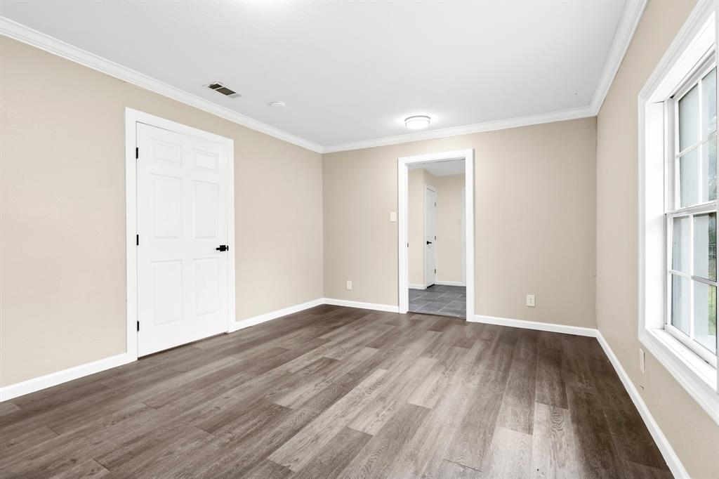 R P Lowe - Residential