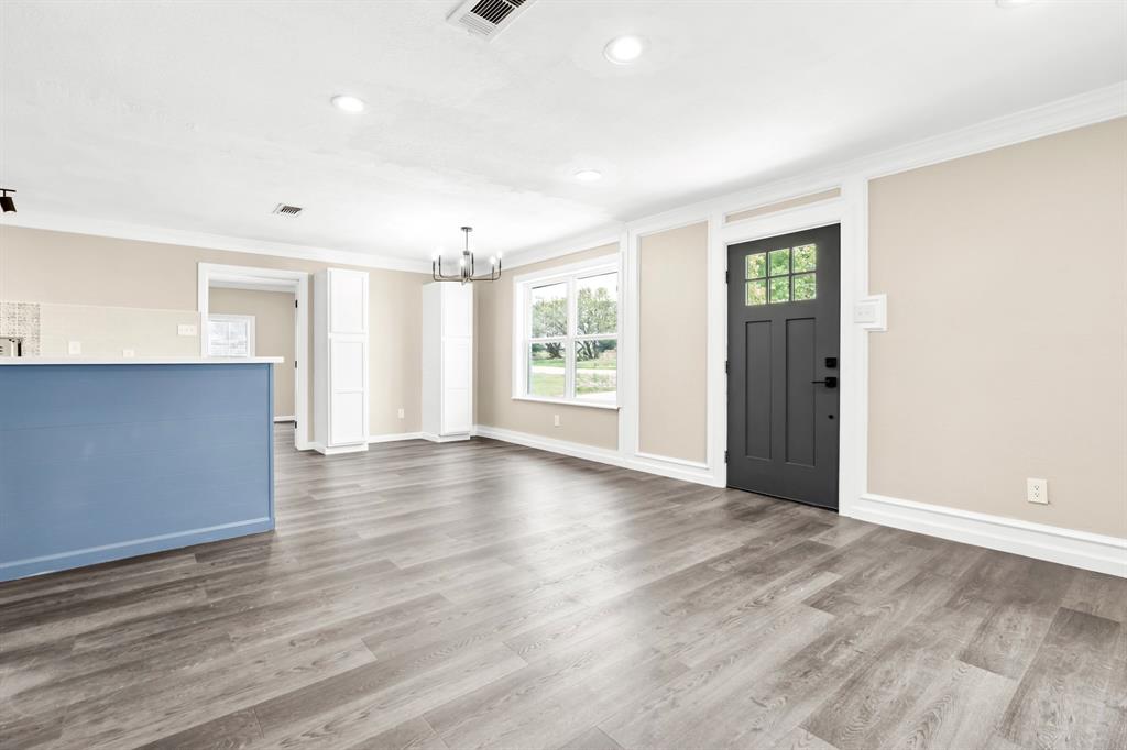 R P Lowe - Residential
