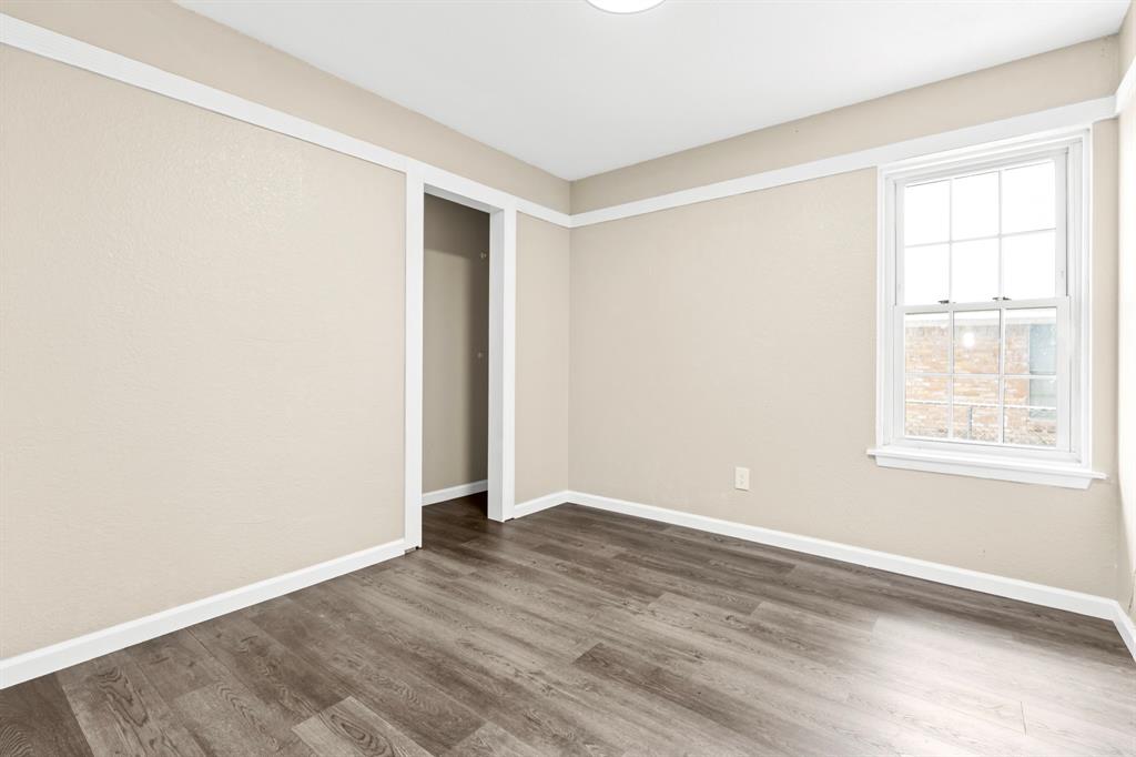 R P Lowe - Residential