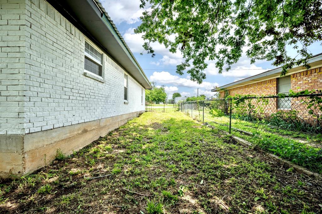 R P Lowe - Residential