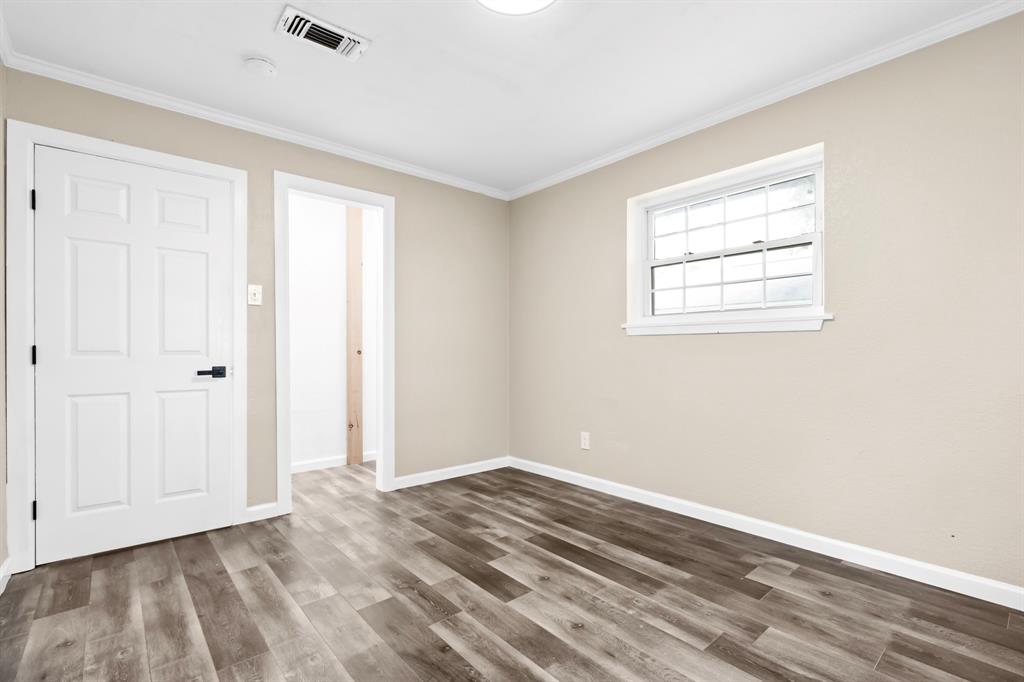 R P Lowe - Residential