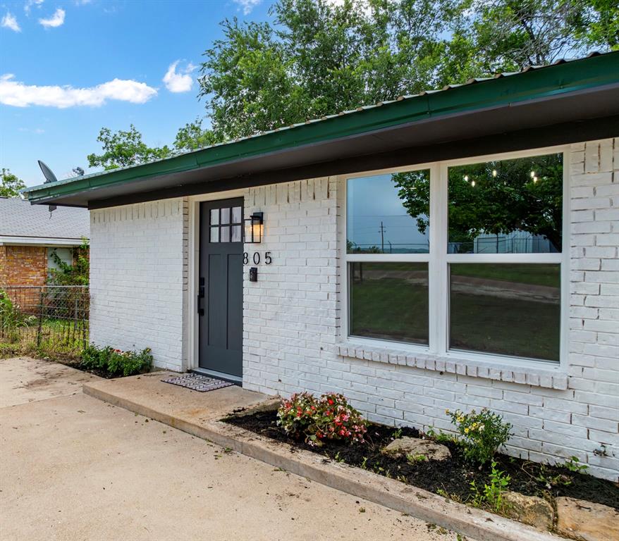 R P Lowe - Residential