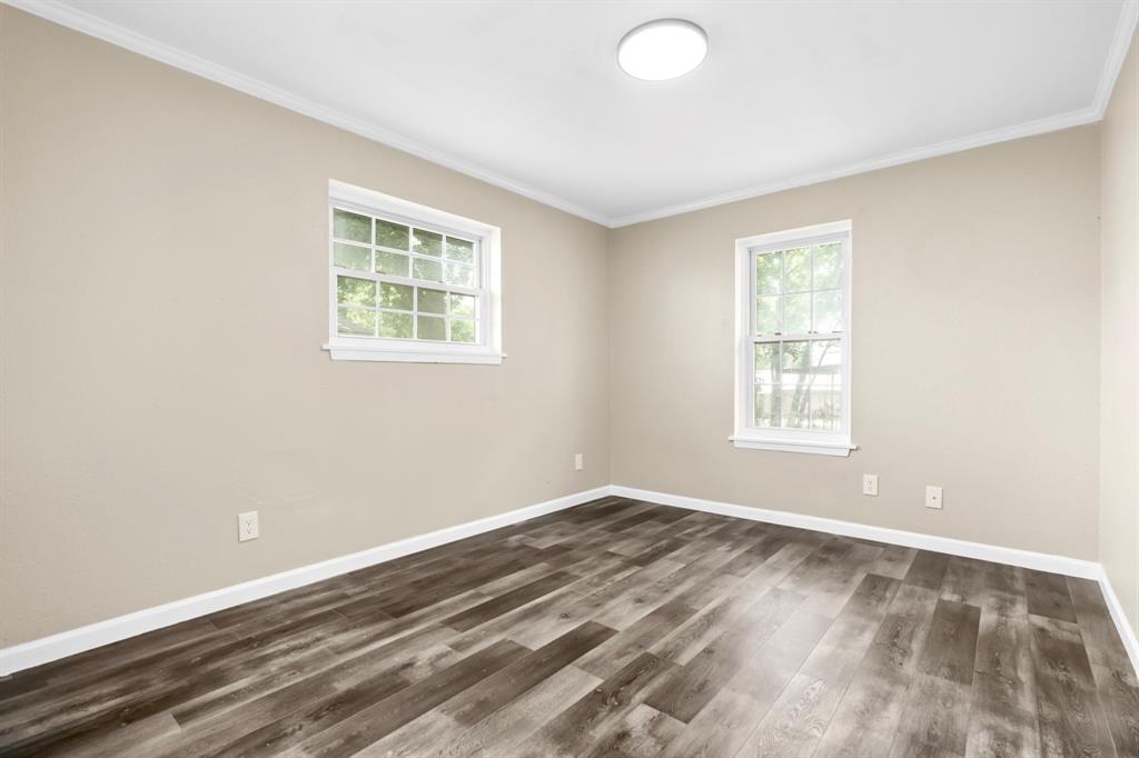 R P Lowe - Residential
