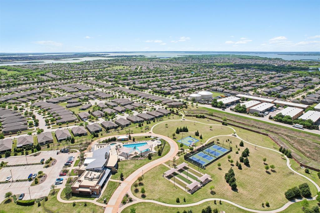 Frisco Lakes By Del Webb Villa - Residential