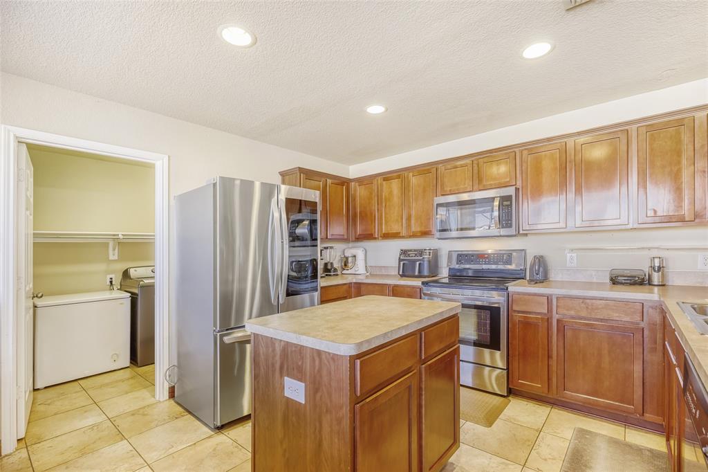 Oak Hollow Estates Ph 3 - Residential